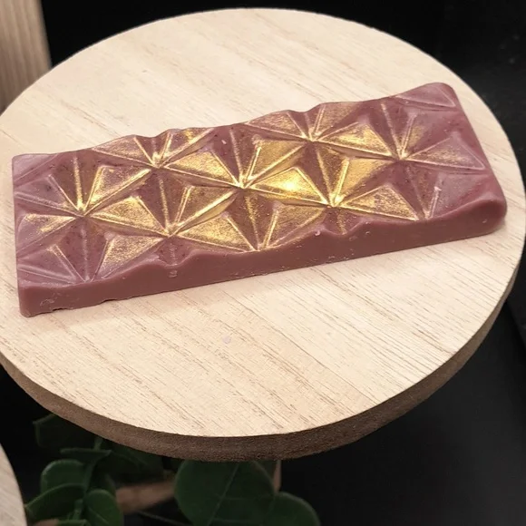 Baked Apple Pie Handmade Brown And Gold Wax Melt Bars, Pack Of 2 - Picture 3 of 5